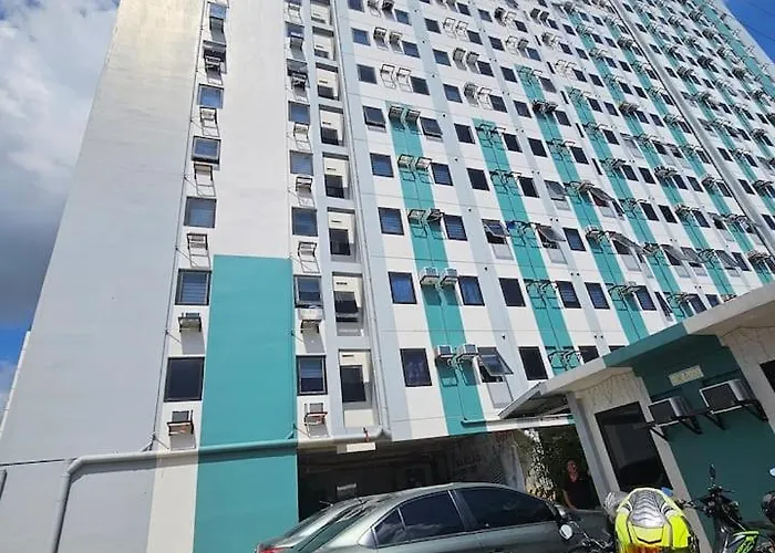 Lloyds Barato 2br Unit 6paxmax Aparthotel